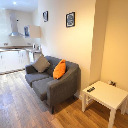 Premier Lodge Central Wolverhampton Extérieur photo