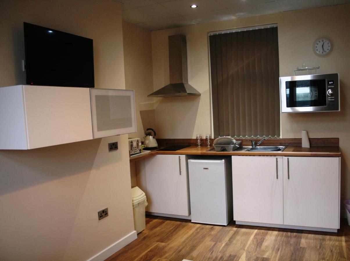 Premier Lodge Central Wolverhampton Extérieur photo