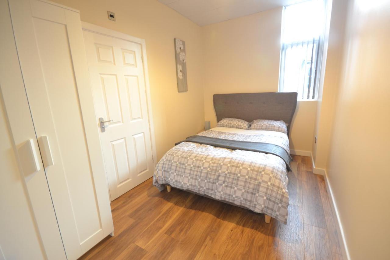 Premier Lodge Central Wolverhampton Extérieur photo