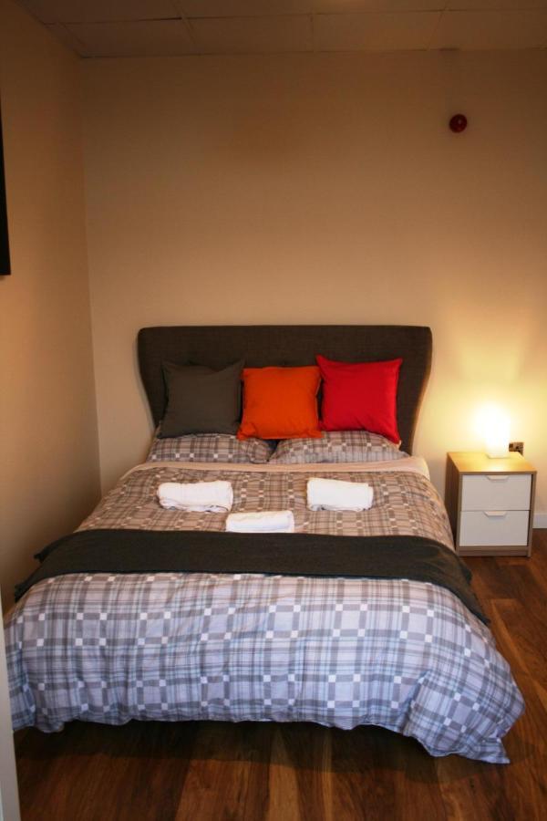 Premier Lodge Central Wolverhampton Extérieur photo